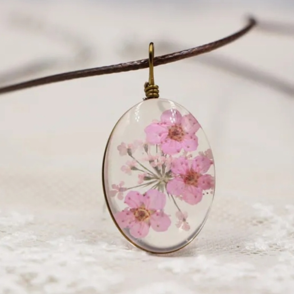Necklace Pink Floral Acrylic Pendant Necklace Dried Flowers - Picture 10 of 15